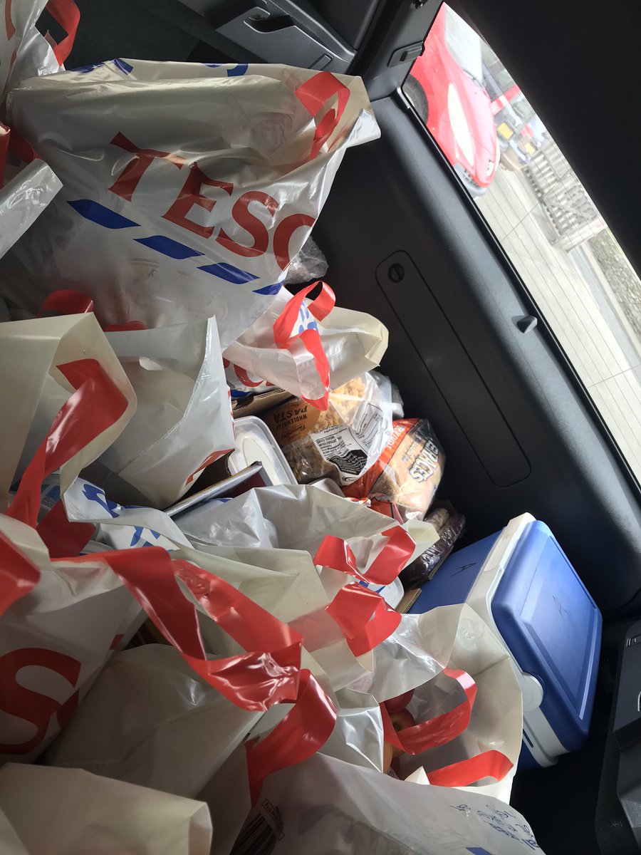 keiller_linda's tweet photo. The amazing LAP catering team in the South Hams suppling hampers for our schools#Collectively Empowering Excellence @EllacombeLAP @DartingtonCofE @WarberryLAP @ASMLAP https://t.co/Sjg1fV7j0j