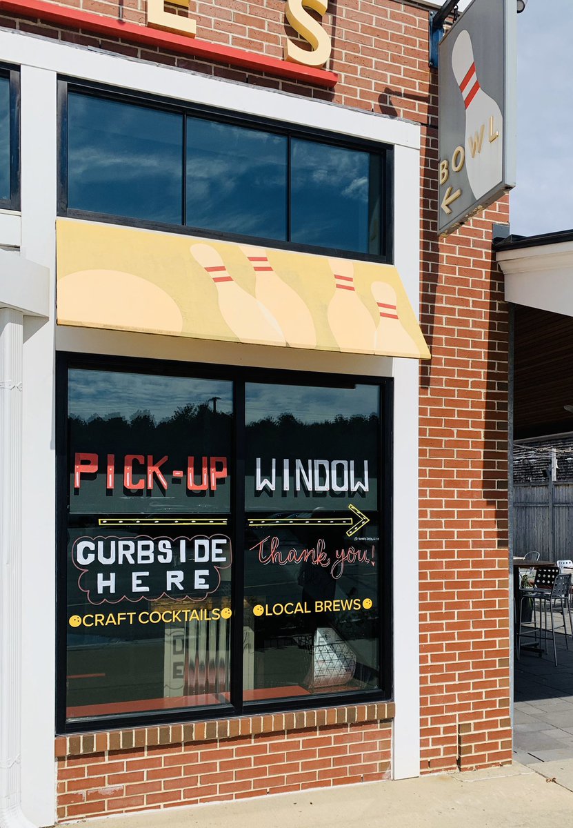 LanesBowlBistro's tweet photo. Good day for a window pickup! #lanesbowlandbistro #laneslife #takeout #takeoutwindow #mashpeebowling #mashpeecommons https://t.co/7wlMuSky54