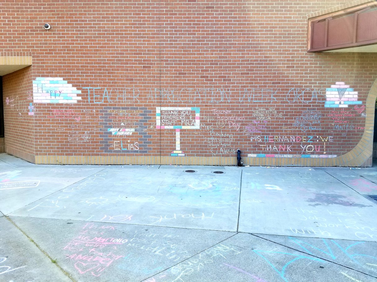 WagnerHolt's tweet photo. A beautiful collection of artwork  in appreciation of our teachers! Thank You Orca Families for the Heartfelt Surprise!
@lodiusd @CalBear2000
#TeacherAppreciationWeek https://t.co/ndMRTNbKqg