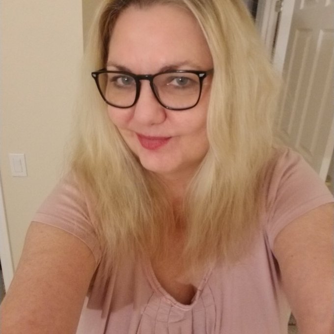 Freaky HotWife looking for playtime with Hot Wel Hung Studs https://t.co/TaaCbzZ5BK