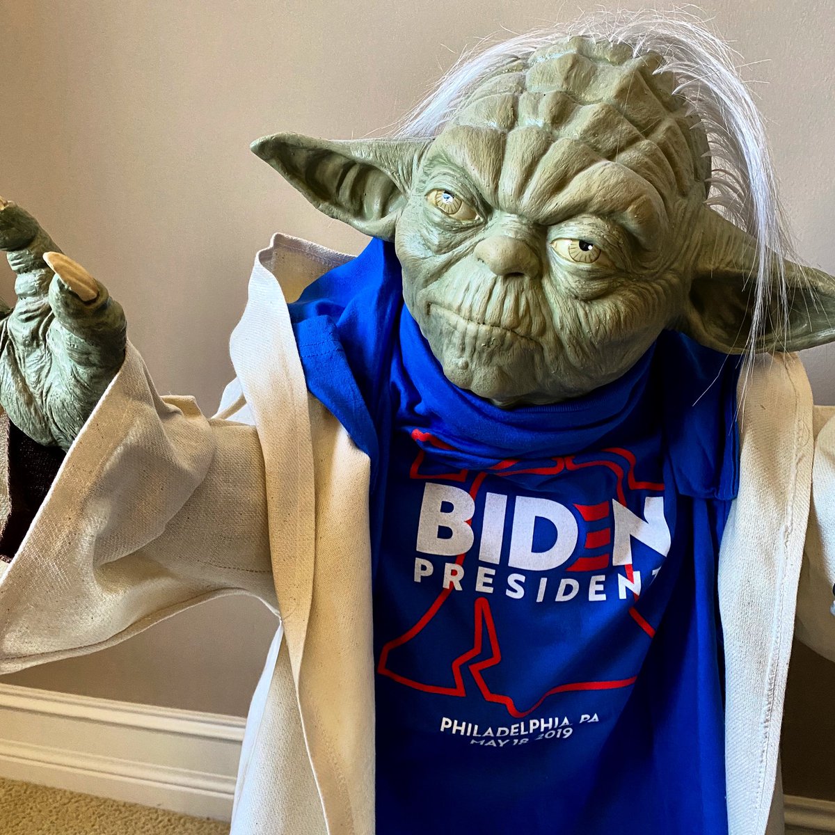 ambmarkgilbert's tweet image. May the fourth be with all of us!  #MayTheFourthBeWithYou