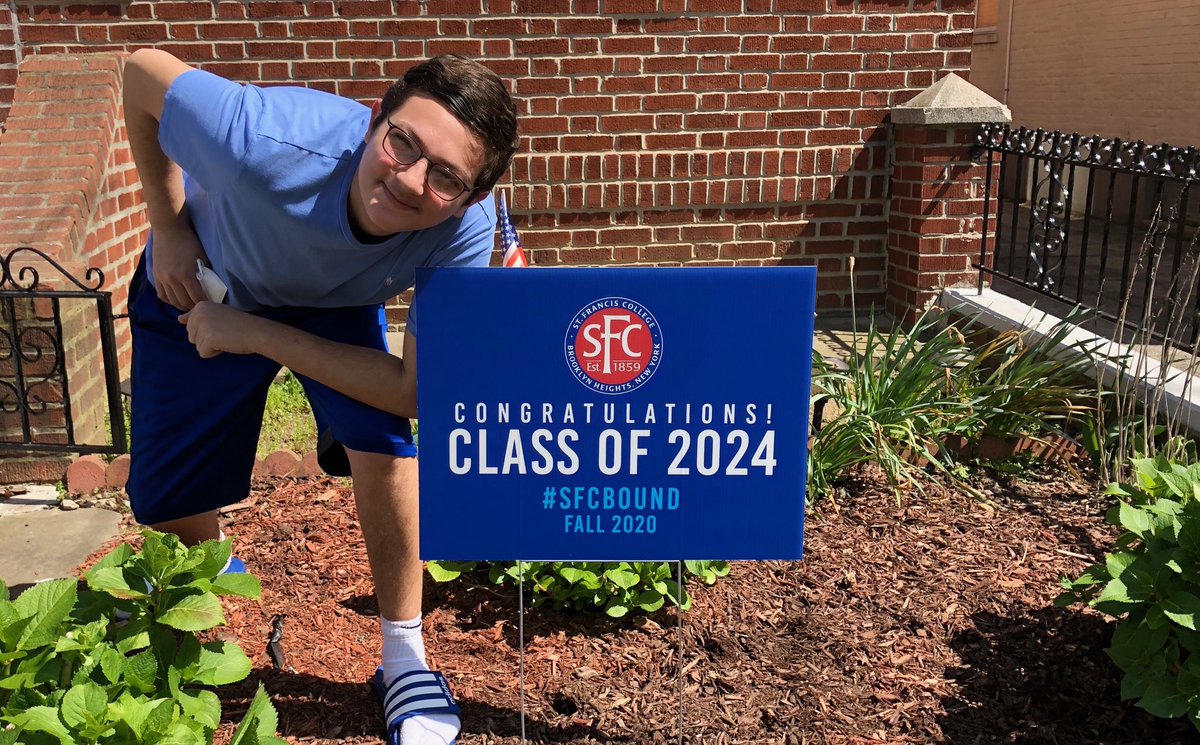 SFCHousing's tweet photo. #SFCBound Welcome to the family Class of 2024! We like to celebrate #SFCTogether the best we can. https://t.co/fXqJdO8kwY