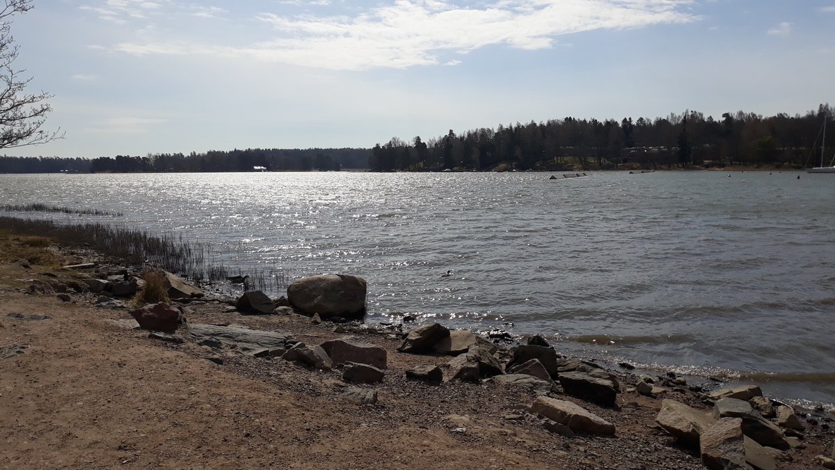 HeloKatja's tweet photo. Elämäni kuvina päivät 3-6/7 ei sanoja ei ihmisiä. Haasteen antoi @HeliVaisanen ja laitetaan eteenpäin seuraavaksi @MiettinenTepa @suvissa @sari_nyberg https://t.co/DmAupHtkAT