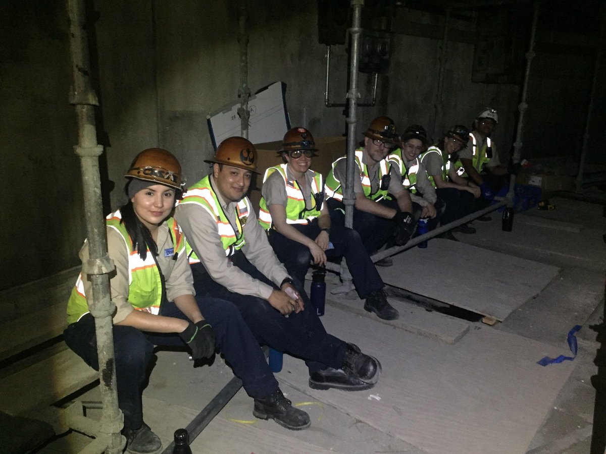 TheCassieLopez's tweet photo. “I am one with the force and the force is with me.” Hope everyone has a great May The Fourth! Here’s a throwback to that one time we built a galaxy far far away✨#propcrew #MayThe4thBeWithYou #StarWarsDay #GalaxysEdge @HamillHimself https://t.co/Bo3LTrhNOH