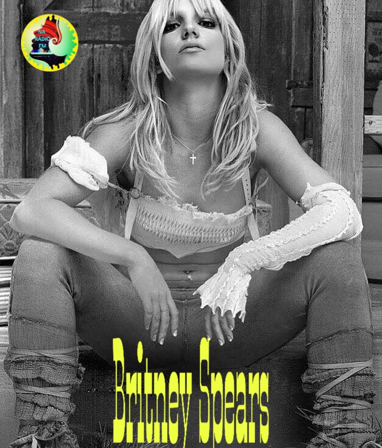NaRadioFM's tweet photo. Boa Tarde,  Essa e a @britneyspears ÷ a sua indicação nas redes sociais Facebook YouTube Instagram @NaRadioFM O som que contagia na web! https://t.co/evBS5qXpeN