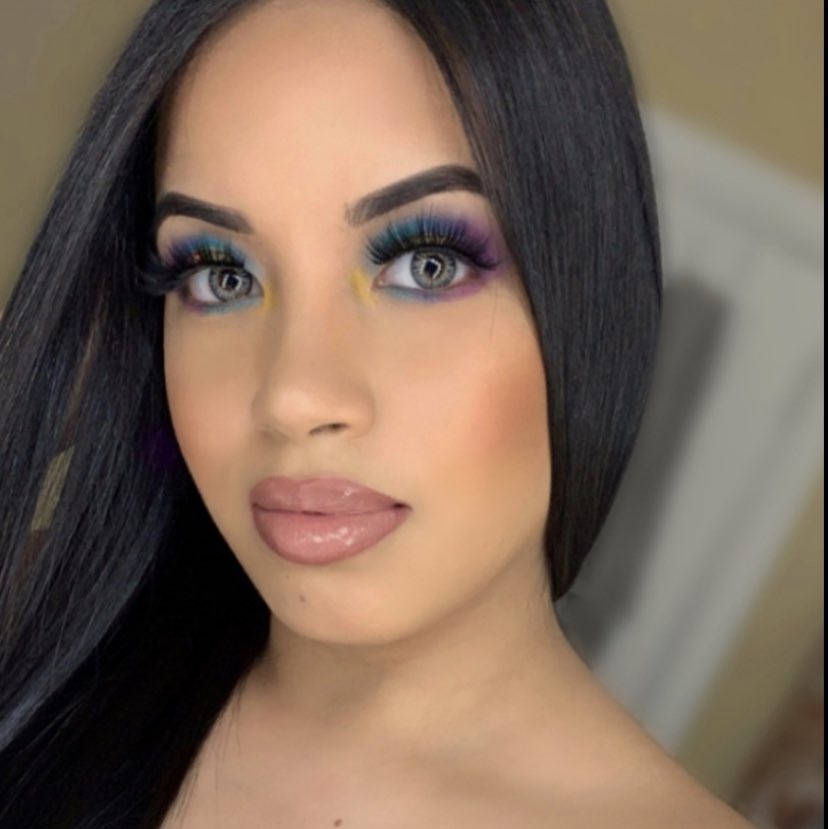 MichelleBeauty_'s tweet photo. Quarantine Netflix Ans Chill😘🍿🎥

@fentybeauty @ABHcosmetics @MorpheBrushes @ColourPopCo @MACcosmetics @JeffreeStar @juviasplace @divinebeyouty @LauraGeller @ShowtimeFFA @BeautyCreations ❤️ https://t.co/hyuVPEM5VH