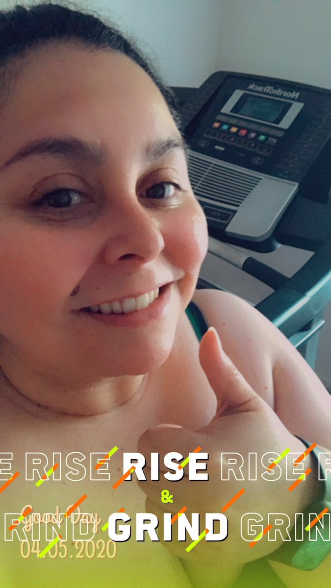 JanieAvila13's tweet photo. Where all my peeps at (all 10 of you) ๐๐๐ผ This happened today! #Couch2K5 Day 1. Music was๐ฅ. #ItsMyPrerogative #AintNothingGonnaBreakMyStride #WannaBeStartinSomethin Threw in some MJ moves too (arm workout HeeeHee! ๐ถ) Checking in with my SEL. Shoutout to #SomosCUE @edcampOSjr https://t.co/UO8YBngMuI
