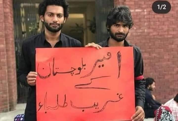 WrrangaLunri2's tweet photo. Strongnly condemn the killing of Shehdad and Ahsan Baloch who were killed in Qalaat. The orchestrated Baloch and Pashtun massacre by well-known identity must be stopped, and we can't bear the murders of our youth anymore.
@UNHumanRights https://t.co/IIYFJOMuPe