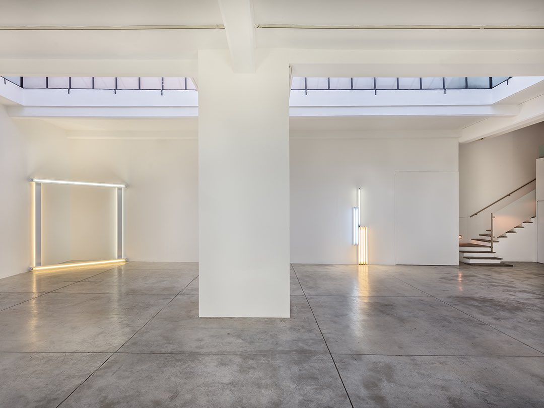 cardigallery's tweet photo. Dan Flavin, February-June 2019, Cardi Gallery Milan. 

Exploring the archives. Some of the memorable exhibitions at #CardiGallery.

#DanFlavin #GermanoCelant #Celant #CardiGalleryarchives #CardiGalleryhistory #CardiGalleryMilan #Milan https://t.co/BmgGNNaRVS