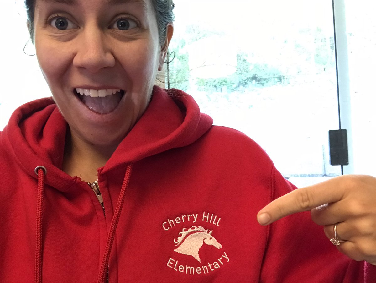 MsHufferTL's tweet photo. Miss you all!! @CherryHillSD75 #CHEspiritweek https://t.co/WLHNe69Au6