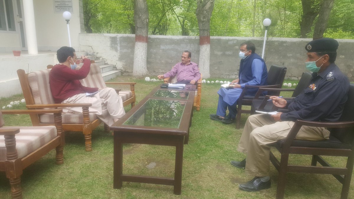 DKharmang's tweet photo. Followup discussion with Team Kharmang to prevent COVID 19 from the District. https://t.co/aKeekSSoOl