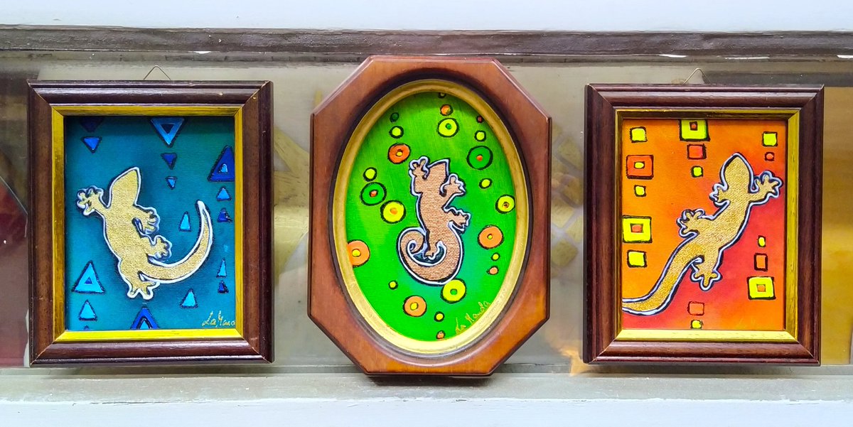LaManda10286226's tweet photo. 'when there's one, there's more' small sized acrylic paintings on canvas boards in wooden frames 💗🦎
#art #painting #acrylicpainting #colorful #colors #smallsized #neon #luminescent #viennaartist #vienna #artforsale #geko https://t.co/jNhrDsNuW9