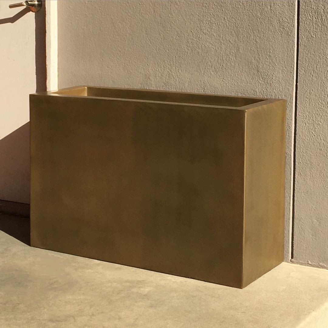 iapsf's tweet photo. The #monsoon #planter is a striking rethink of the #standard #windowbox in an #audaciously #modern package shown in #bronze • #hospitality #landscapearch #landscapedesign #interiordesign #boutiquedesign #restaurantdesign #hoteldesign #resortdesign #design #hospitalitydesign https://t.co/ARyyynLkgr