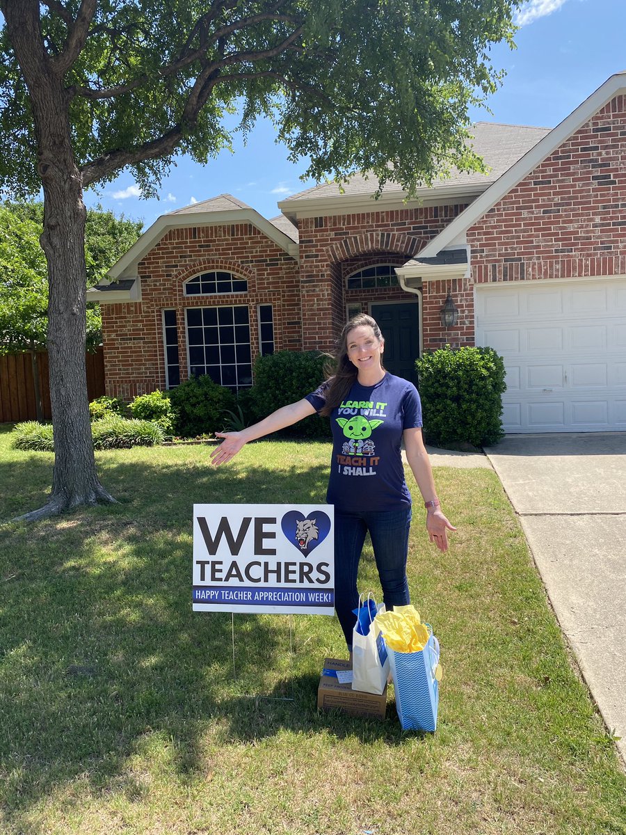 Thank you <a href="/CreekValleyMS/">Creek Valley Middle School</a> for making us feel loved even away from school 💙#HappyTeacherAppreciationWeek