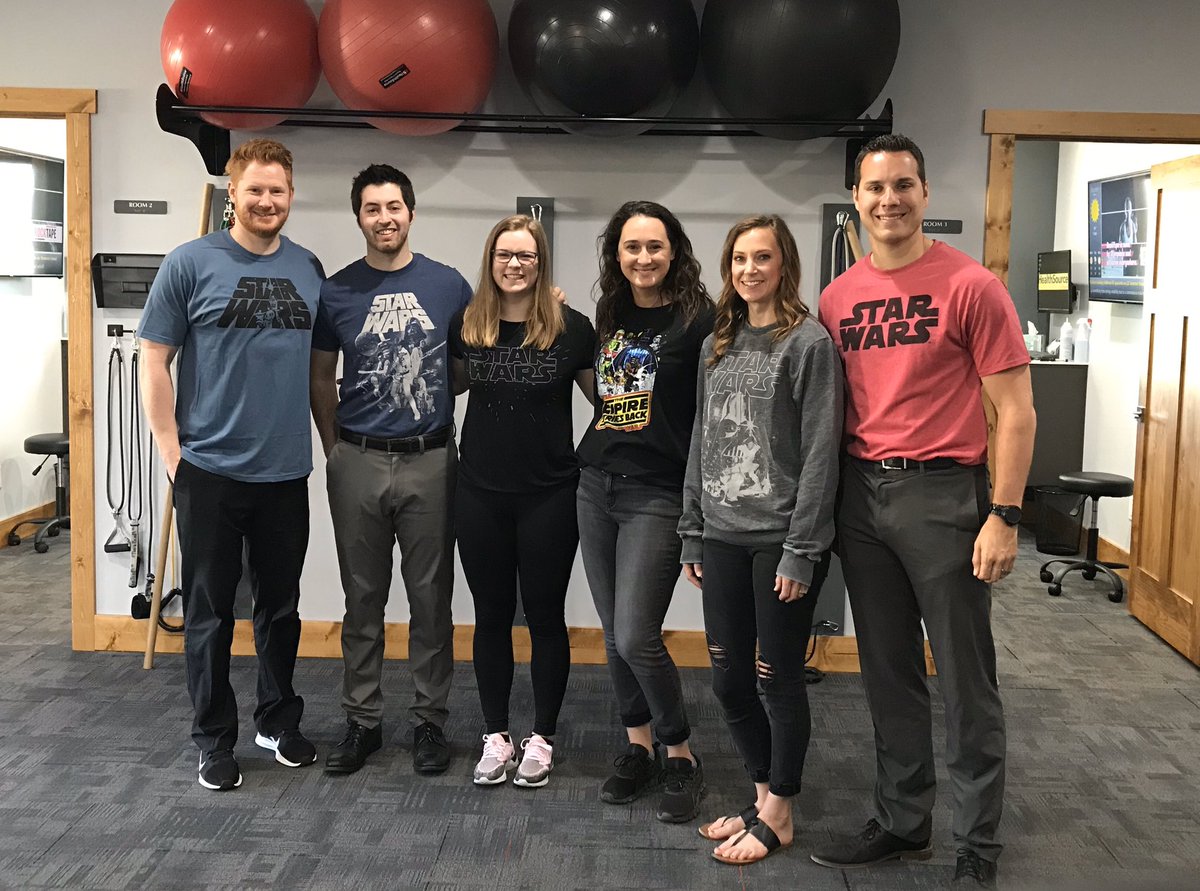 HSBaxterMN's tweet image. Our inner nerd came out today! Or at least Jenna’s did when everyone surprised her by wearing a Star Wars shirt so that she wasn’t the only one 😂
May the 4th be with you! #starwars #maytheforcebewithyou