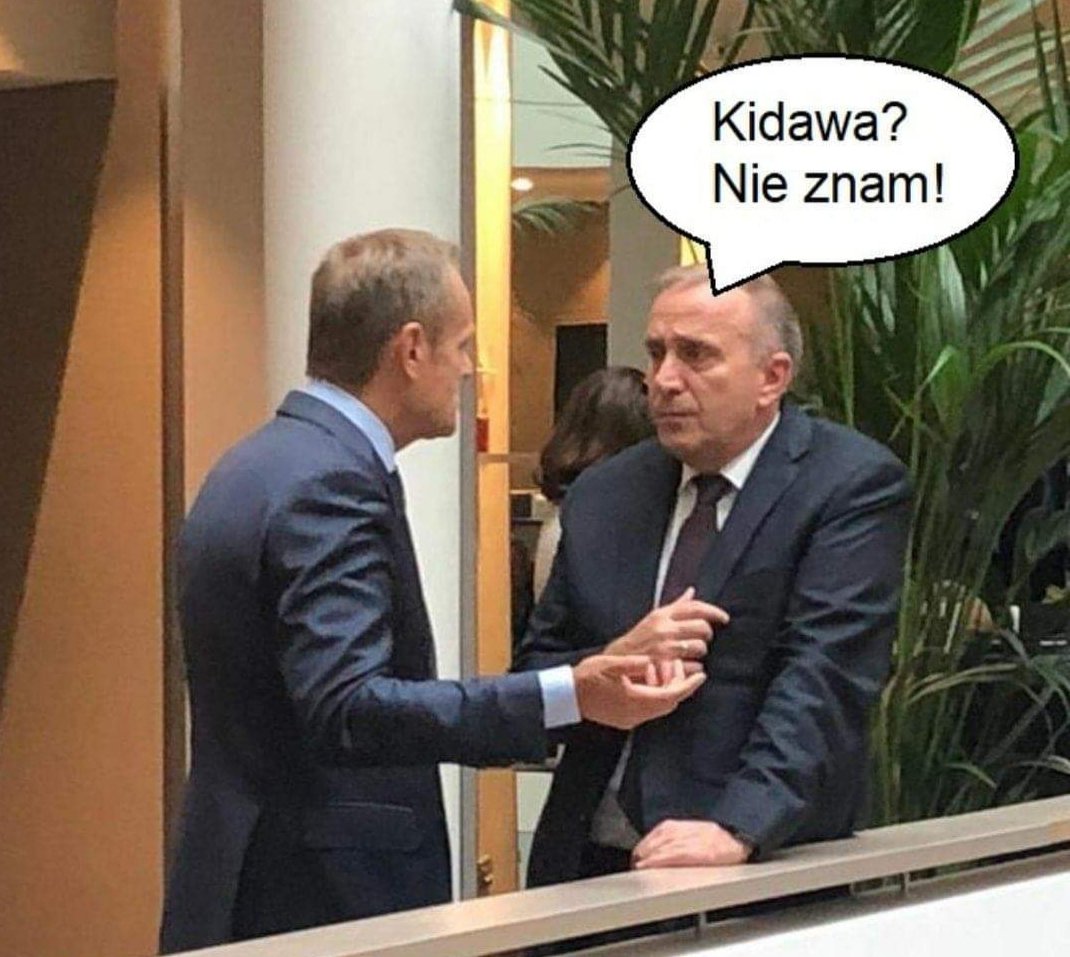 Maniaa81's tweet photo. Cóż się tam w tej #platformie dzieje??🤔🤔🤔jak to mówił #budka tworzymy jeden zespół a tu jakoś tego nie widać... https://t.co/MziWsgUWGn