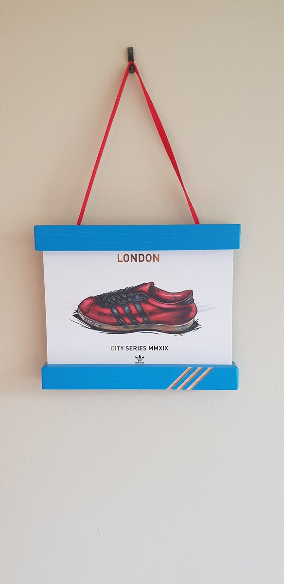 ethanrawson123's tweet photo. FOR SALE

Shoe stands, coasters, photo frames, and keyrings.

Prices below, dm for more photos or to buy.

RTs appreciated @adiFamily_ @RetroSolesUK @Millicodnor @BarneyBrazil https://t.co/3nFtrSrP6l
