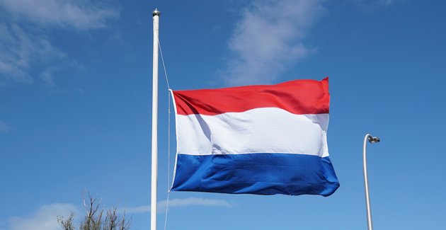 GF10141's tweet photo. Om 20.00 uur herdenken we in 2 minuten stilte..! Hen die voor onze vrijheid hebben gevochten..🇬🇧🇨🇦🇺🇸
Respect!! 
#Dodenherdenking #4mei https://t.co/eUCqtbqRjM