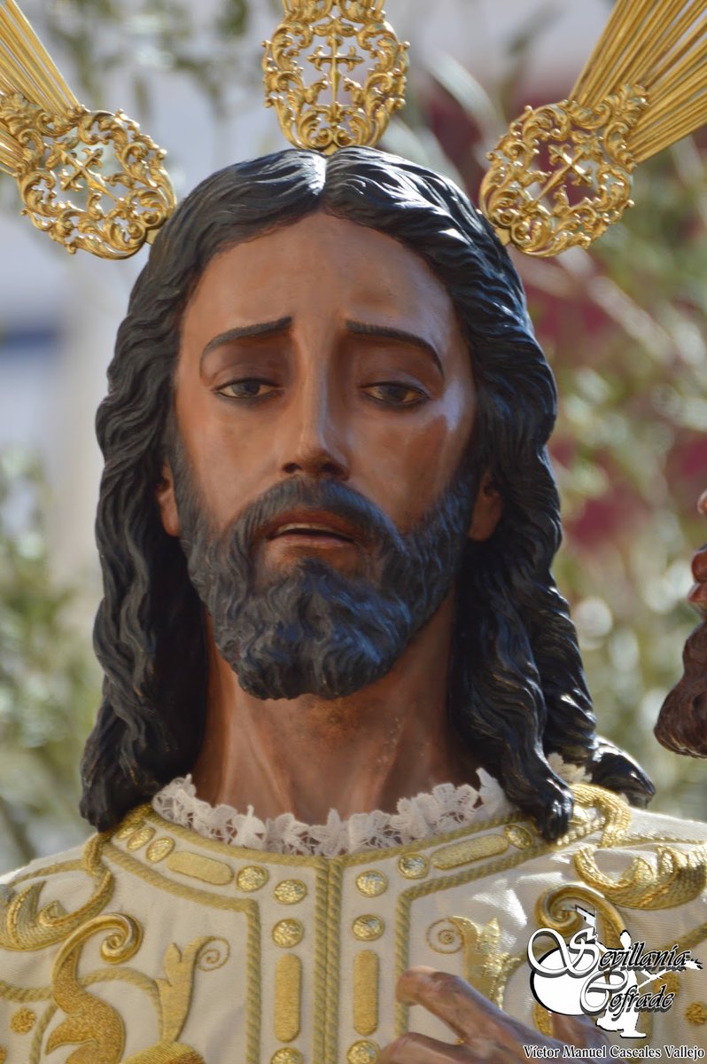"Te daré gracias ante las naciones, Señor; contaré tu fama a mis hermanos. Aleluya." 

#CristoentreNosotros

📷 Sevillanía Cofrade