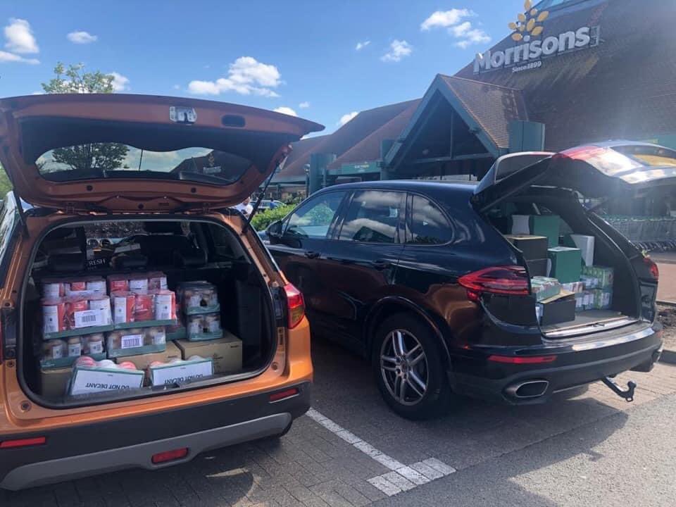 DREAMSAIMK's tweet photo. Thank you @Morrisons Milton Keynes Westcroft for kindly donating pallet full of items as a gesture of recognition & appreciation of #dreamsai #outreach work. Our volunteers will wrap it with love & deliver to self isolating elderly very soon! #feedingthenation
@MKComFoundation https://t.co/0oB3JVPFR2