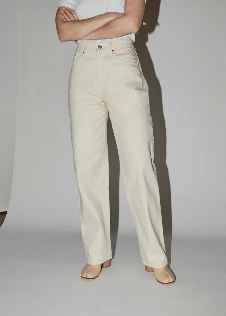 Introducing Tirza Denim from Totokaelo Archive

The Tirza, inspired by nautical workwear, is 100% cotton and raw denim. With a mid-rise, easy fit, and straight leg, the Tirza updates your whole wardrobe in one act.

Available in Indigo and Ecru: soo.nr/TXAd