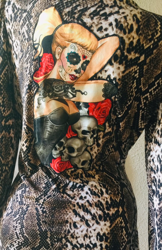 ...Seguimos
Vestido Rocky Demon 💋
Talla M / L. 15€

#rockydemon #katrina #animalprint #tattoo #animalprintlover #skull #original #dress #dresses #spring #springtime #dressforsuccess #moda #madrid #eldiabloesrockero