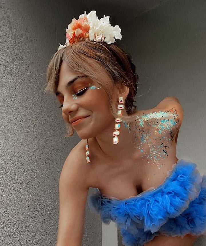 Yeni Yaşıma Evde Girmekte Varmış Teşekkür Ederim Korona! Sayende Daha Evcimen Bir İnsan Oldum💜