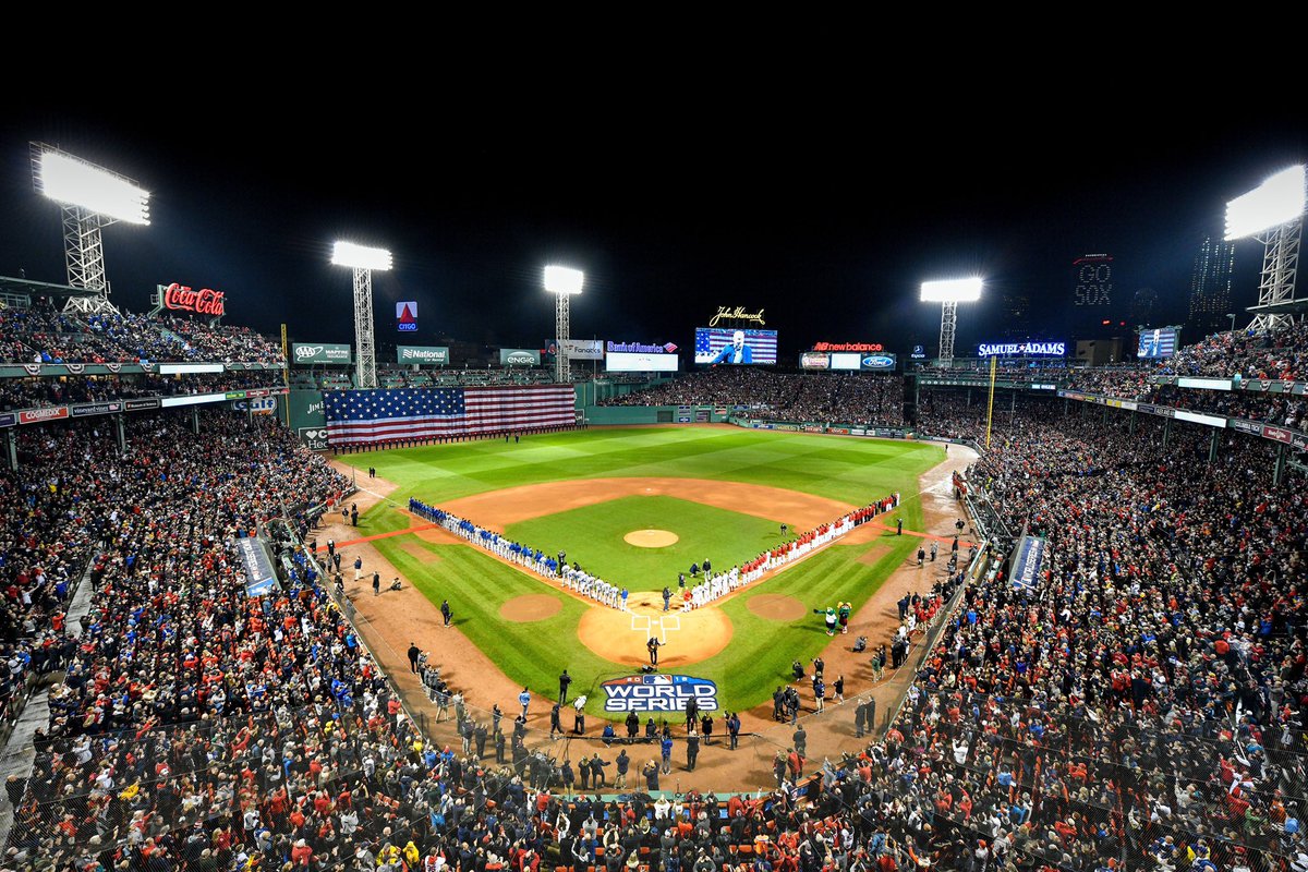 NewEnglandSpo11's tweet photo. Miss you @fenwaypark 

#Boston #RedSox -TN https://t.co/KVJnXtwPrc