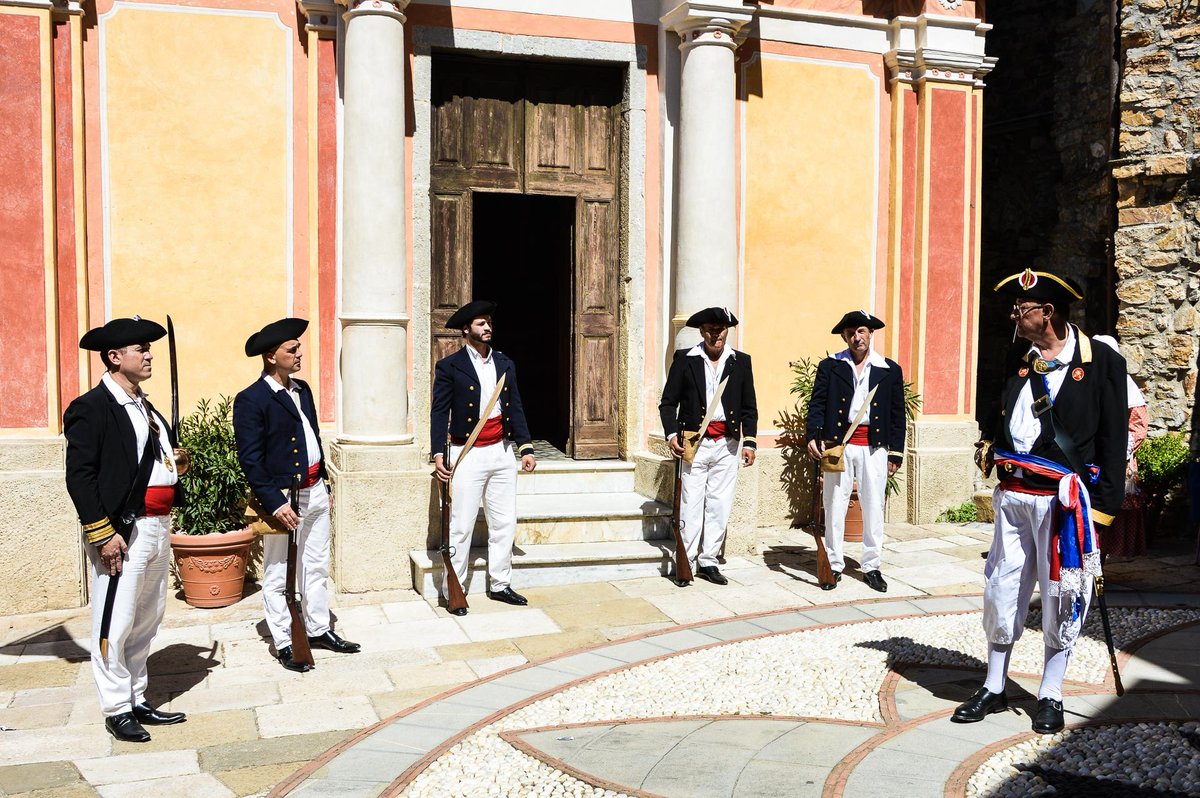 AuthorRossi's tweet photo. The Principality of #Seborga in province of #Imperia is a self proclaimed #micronation in #Italy. This nation of a few hundred people is not recognised internationally. #Italians reject Seborga's sovereignty. The #Luigino is the national currency. Head of state is #PrincessNina https://t.co/7AF4y49Gou