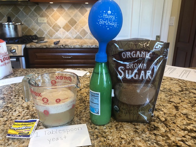 d60FACS's tweet photo. Bringing SCIENCE into FACS with the help of living organisms (yeast) and a baking soda wash to make German Brezelns.🥨👩‍🍳#yeastbreads #FCSed #maillardreaction
#d60learns 💛💙 https://t.co/RSI5bu14kr