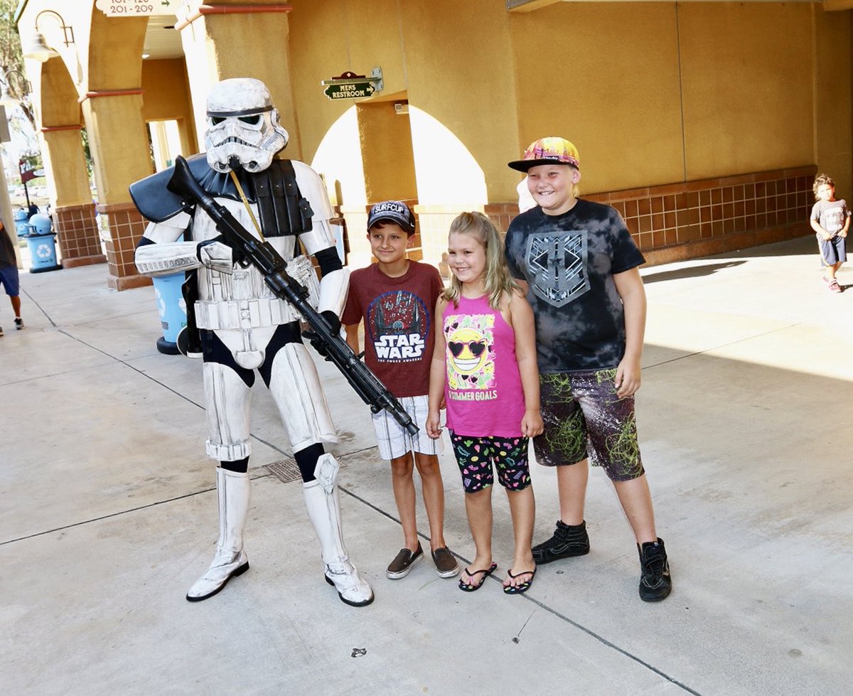 66ersBaseball's tweet photo. #MayThe4th be with you.
#StarWars #MiLB #FueledByFun https://t.co/pKmqkb71ks