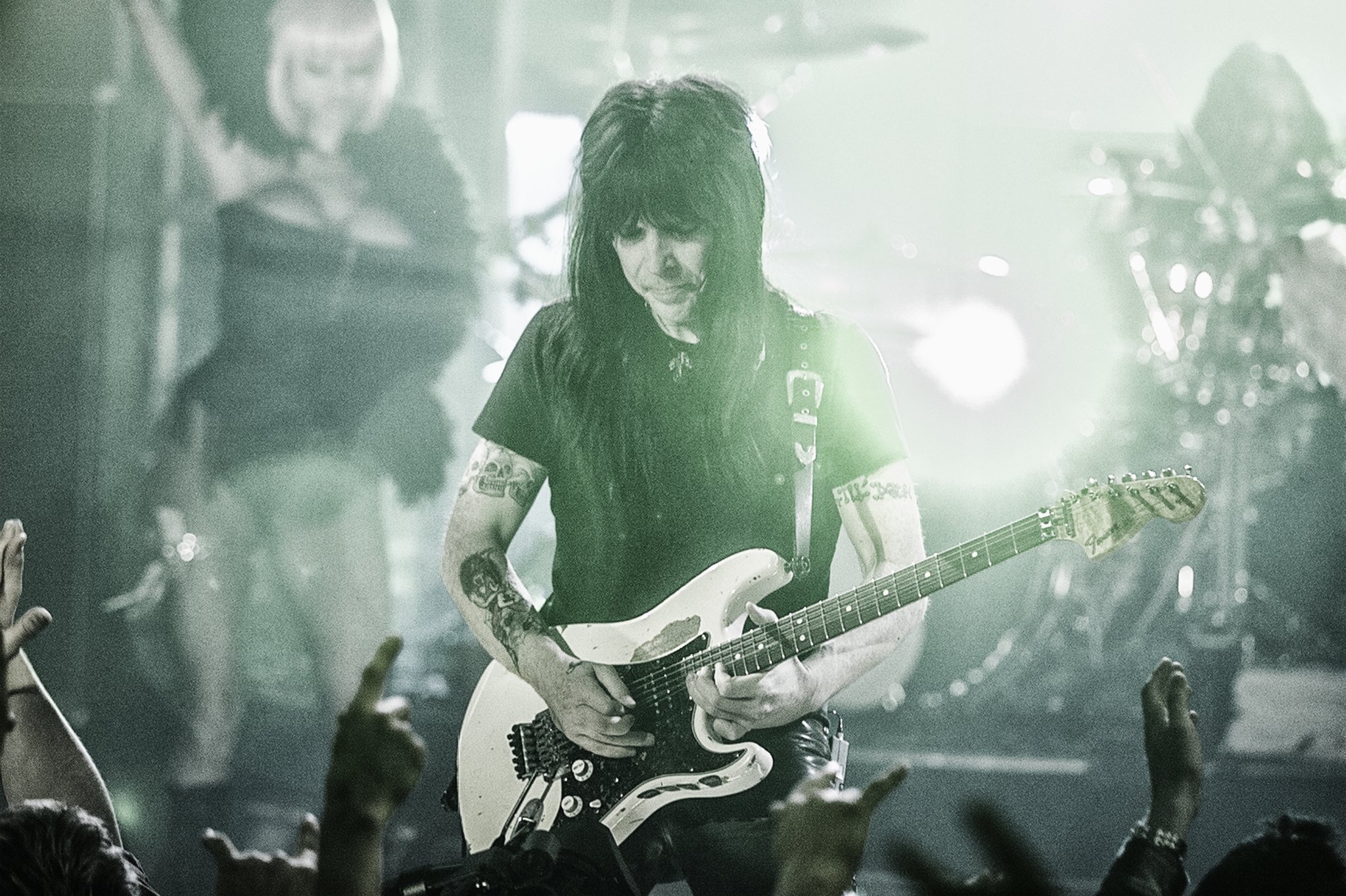 Happy Birthday Mick Mars of Photo by Bill Tompkins 