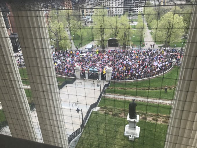 View image on Twitter