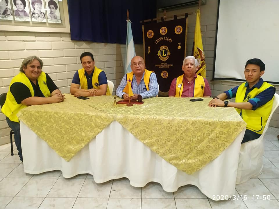 ClubLeonesUGE's tweet photo. en el mes de febrero tuvimos la presencia del Gobernador del Distrito G2... una reunión ya programada y antes de la Cuarentena https://t.co/arWyNJsmss