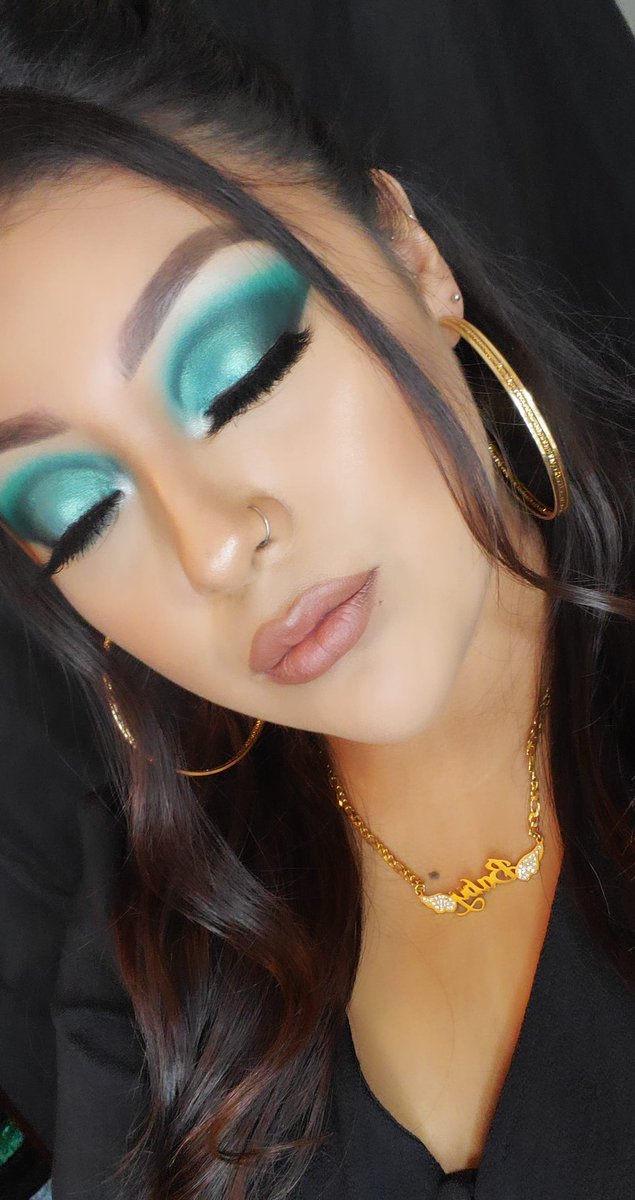 Itssss_bella's tweet photo. #benifitcosmetics #morphebrushes #charmedlashes #doseofcolors #lagirlcosmetics #lauramercier #luminesscosmetics #shophelloloca #mskrazie #makeuplover #eyelashes #lashfreak #wakeupandmakeup #makeupaddict #makeupjunkie #undiscovered_muas #instamakeup #mua #makeupartist #certified https://t.co/0JRkUHENUy