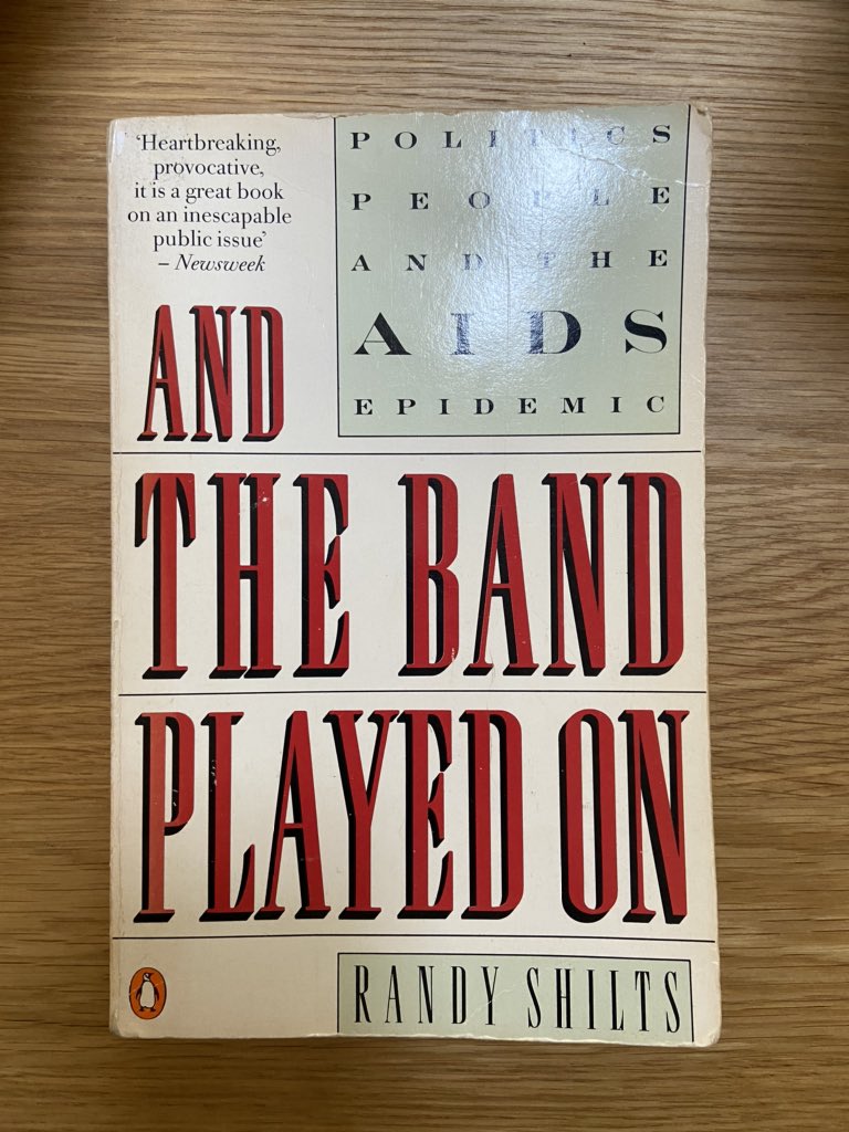 Next, a classic! Recommended to me as a registrar. Taught me so much! Including the politics of a new viral epidemic, media representation, academic infighting. And importantly, the story of those activists who resisted & advocated for significant advances in research & policy /3