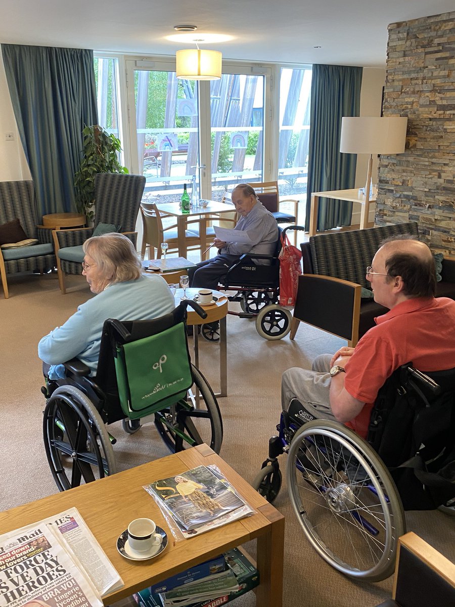WestHallSurrey's tweet image. Our residents have a great way to unwind and relax #WordGames relieving all the pressures and helping all of us to rejuvenate #Creativeness and exposing to new and unique words #StayingHealthy #HappyLiving #OakLodge