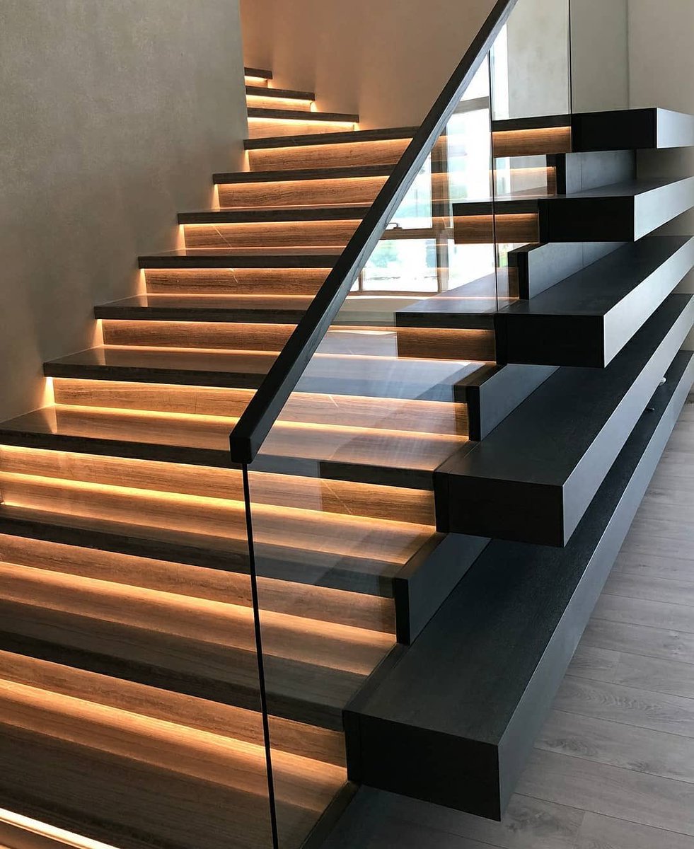 powerlitpy's tweet image. Iluminación Led para escaleras 💡