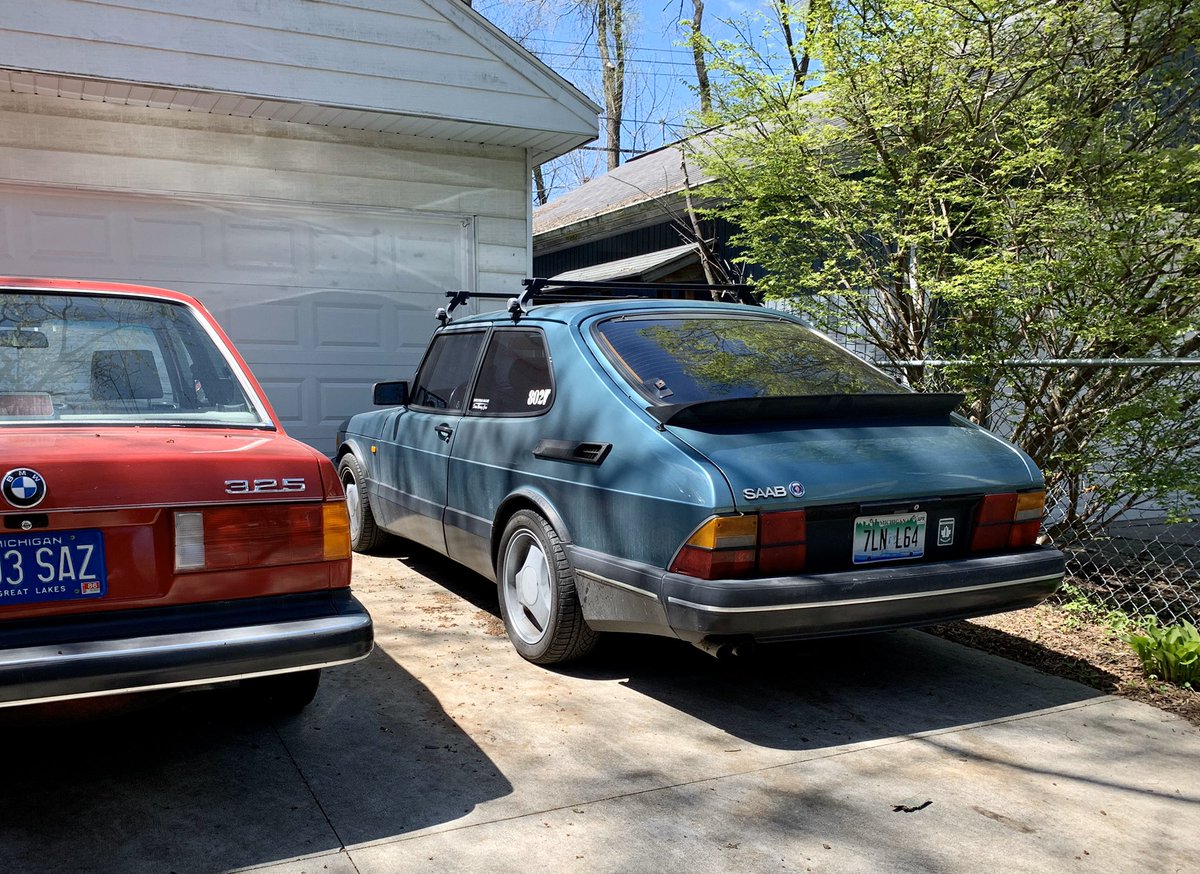 bmw1986's tweet photo. @CPAutoScribe @roadshow @SaabPlanet @SaabOwnersClub @RadwoodOfficial @SaabsUnited Wooaah, I didn’t know there was another beryl SPG in MI! And here I thought I was the only one.  Love it! https://t.co/OqfWoKv7HT