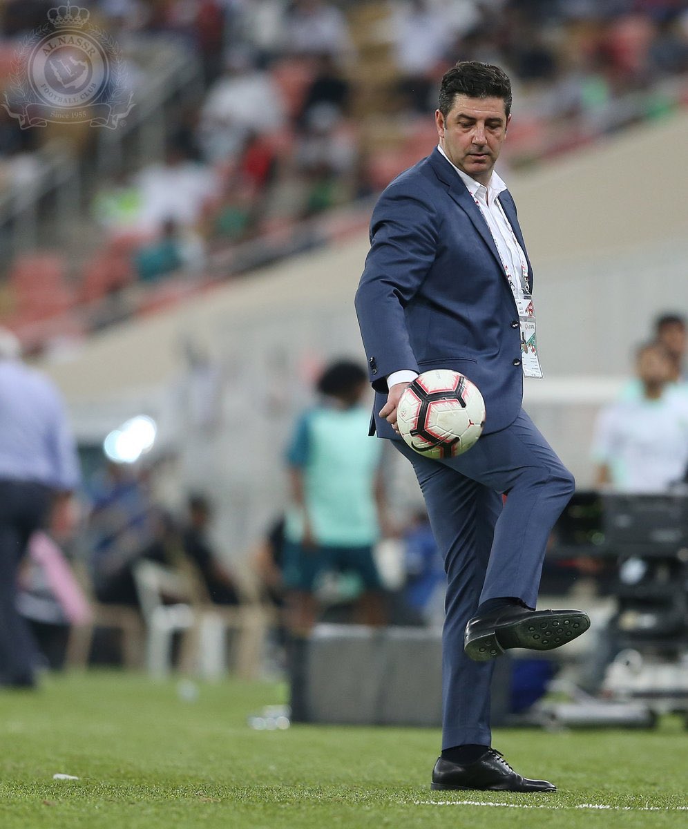 لن ننسى نصر ٢٠١٩ نصر فيتوريا 
مدرب عظيم جاء بعد رفض جارديم لتدريب النصر و كان خير بديل ، صنع نصر قوي يهابه الجميع .
رويّ فيتوريا أفضل مدرب مر على تاريخ النصر والي يطالب برحيلة شخص نجد فيه كل شيء سوى العقل 🌹