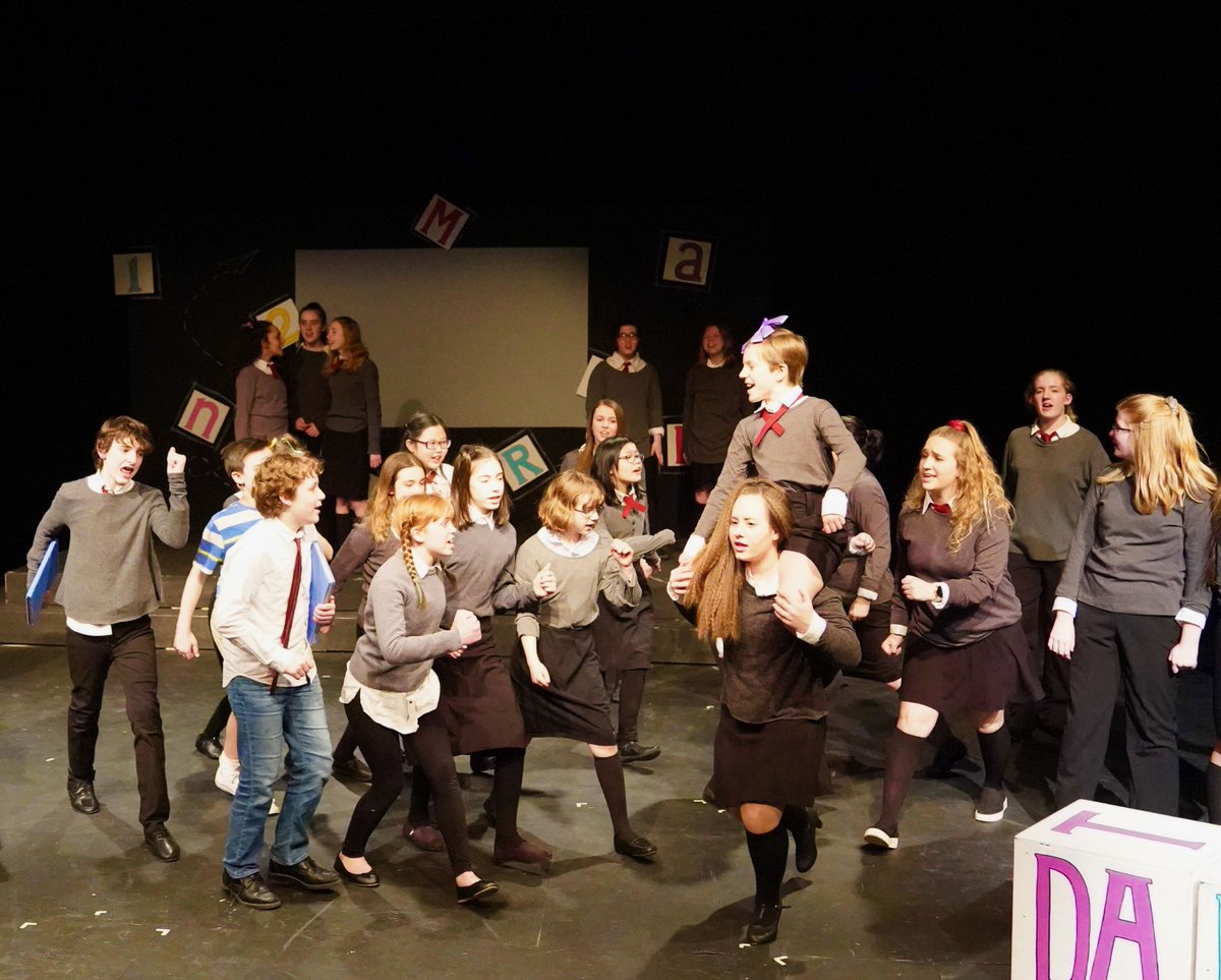 stagesbtown's tweet photo. Help Stages Bloomington bring quality arts education to young people in Monroe County and beyond!  #GivingTuesdayNow 
https://t.co/0TQxQh2ZJL https://t.co/7hXR3NMl3s