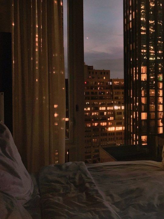 svtnrgskincare's tweet photo. All I want is a bed, some fairy lights and your warm arms to hold me tight, while kissing slowly... Like tonight is our last night.
@WE_THE_BOYZ #DeobiSelcaDay #deoBiselcadey #KEVIN #캐빈 #THEBOYZ https://t.co/EwFV1kUxd3