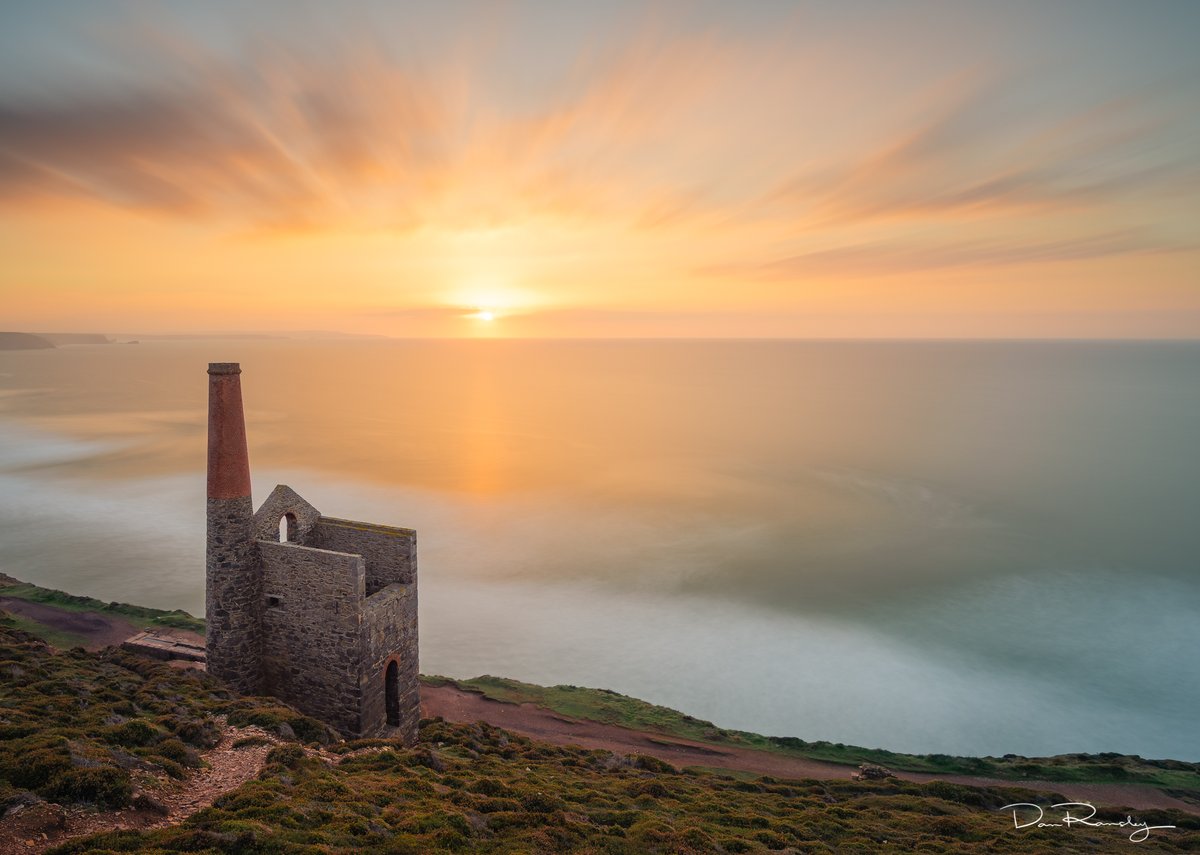DanRansley's tweet photo. Cornwall Tour:  Day 7 - Wheal Coates
⁣https://t.co/al6ygmz36q
LIKE &amp; RT to invite everyone else along!

Enjoying the tour?  You can buy me a drink at any stop along the way by visiting https://t.co/F6ihBHasDS

#StayHomeSaveLives #IsolationInspiration #VirtualCornwall #Kernow https://t.co/cbyYhlWTn8