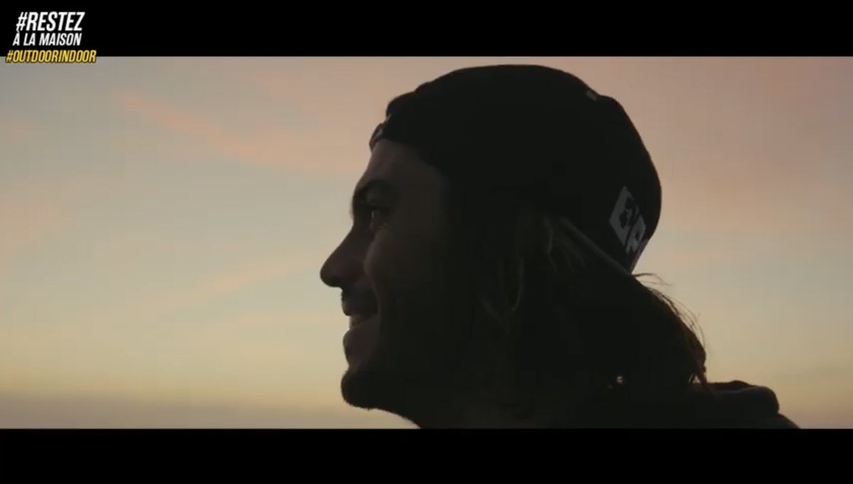 #TENDER en exclusivité et gratuit sur #leLIVE ➡️ twitch.tv/leliveonair/