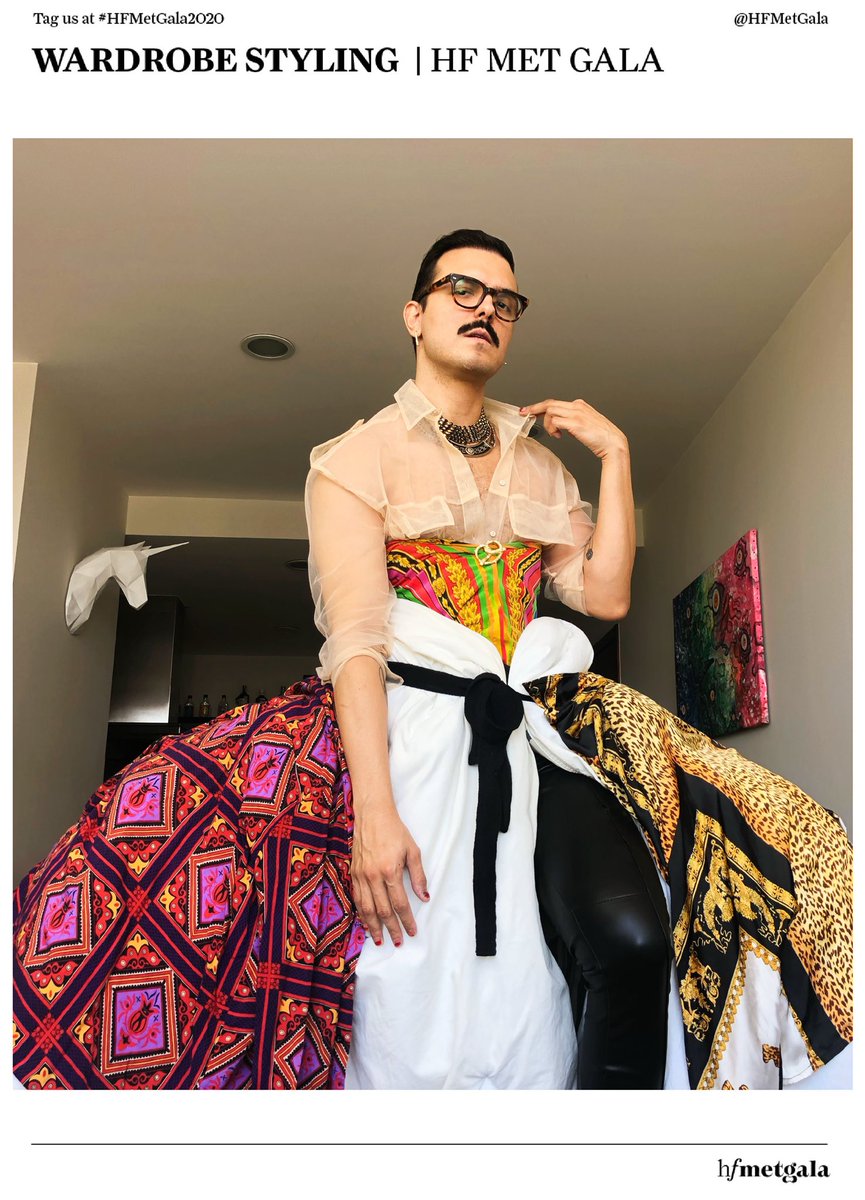 SoyGerardCortez's tweet photo. About Time: Fashion &amp; Duration.
Abran paso que llegué yo ✨ Fantaseo con que Donatella me permite jugar con camisas Versace de archivo para crear un upcycled dress que satisfaga mi fantasía rococó. La máscara, diseño mexicano de Roberto Leone ♥️ ¿yasss o NOT?
#HFMetGala2020 https://t.co/2AzR0iRCxu