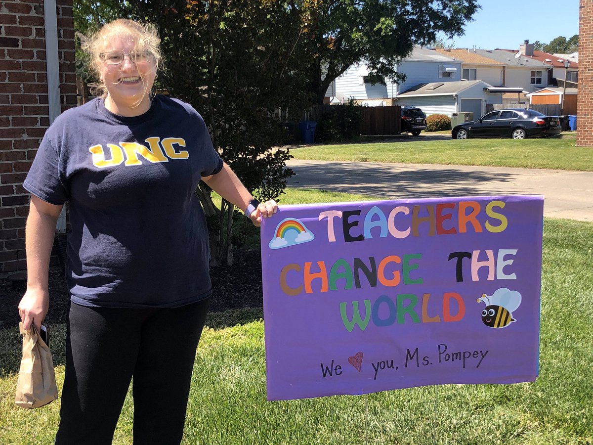 Feeling appreciated! #TeacherAppreciationWeek <a href="/CHarmon913/">Camille Harmon</a> <a href="/bayside6campus/">Bayside6Campus</a>