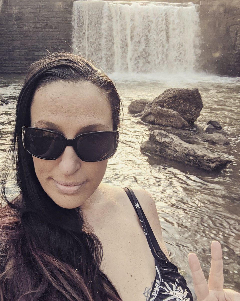 aicforever's tweet photo. #MuchLove to you all. Stay safe, wherever you may be.
.
.
#Woodstock #NY #NYLockDown #nytough #NaturePhotography #AloneTogether #naturelovers #natural #COVIDIOTS #adventure #SelfCareSunday https://t.co/YRlAjtP4gf