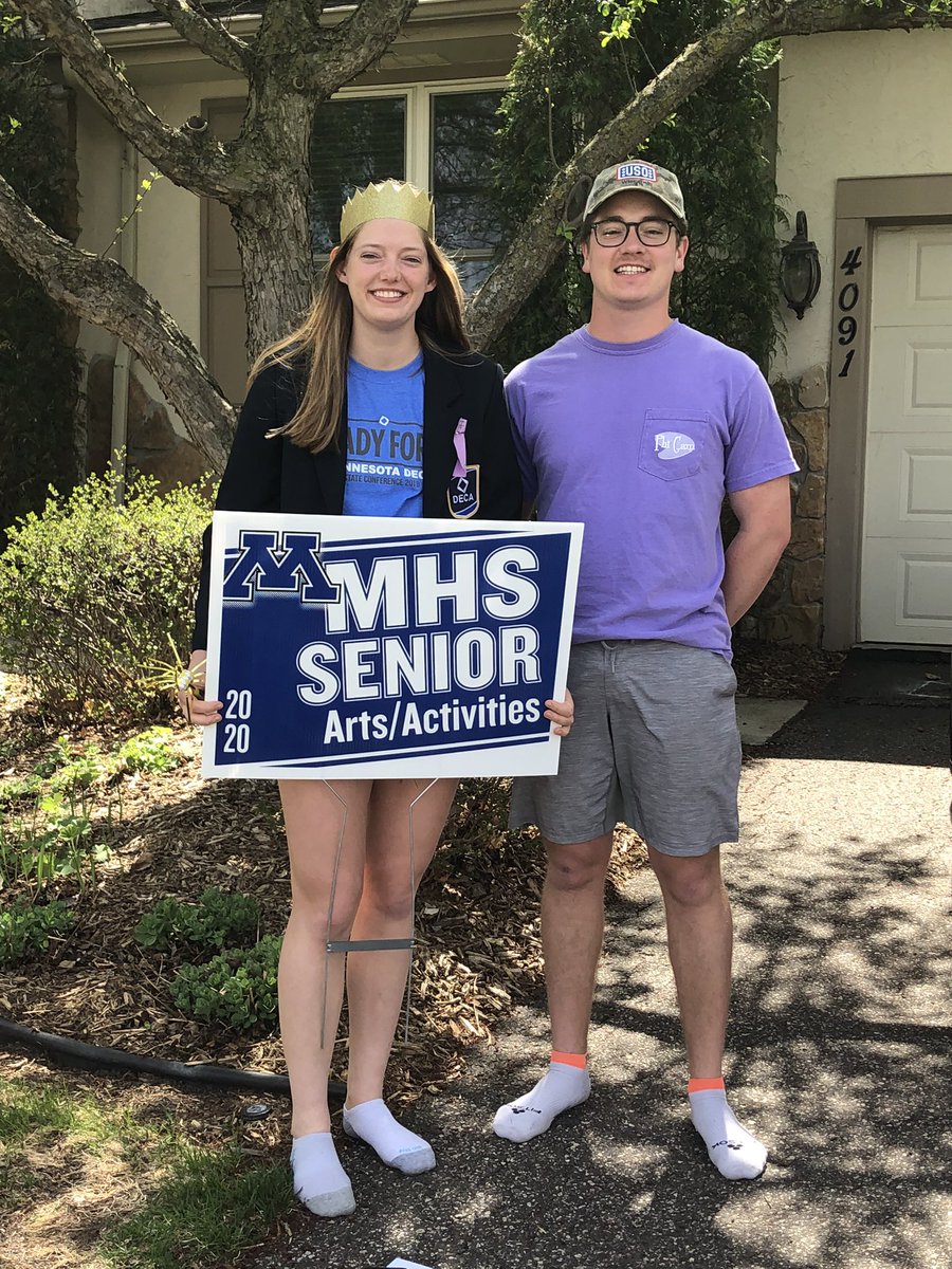 Celebrating Senior Olivia Graupmann. <a href="/TonkaPrincipal/">Jeff Erickson</a> #DECAICDC