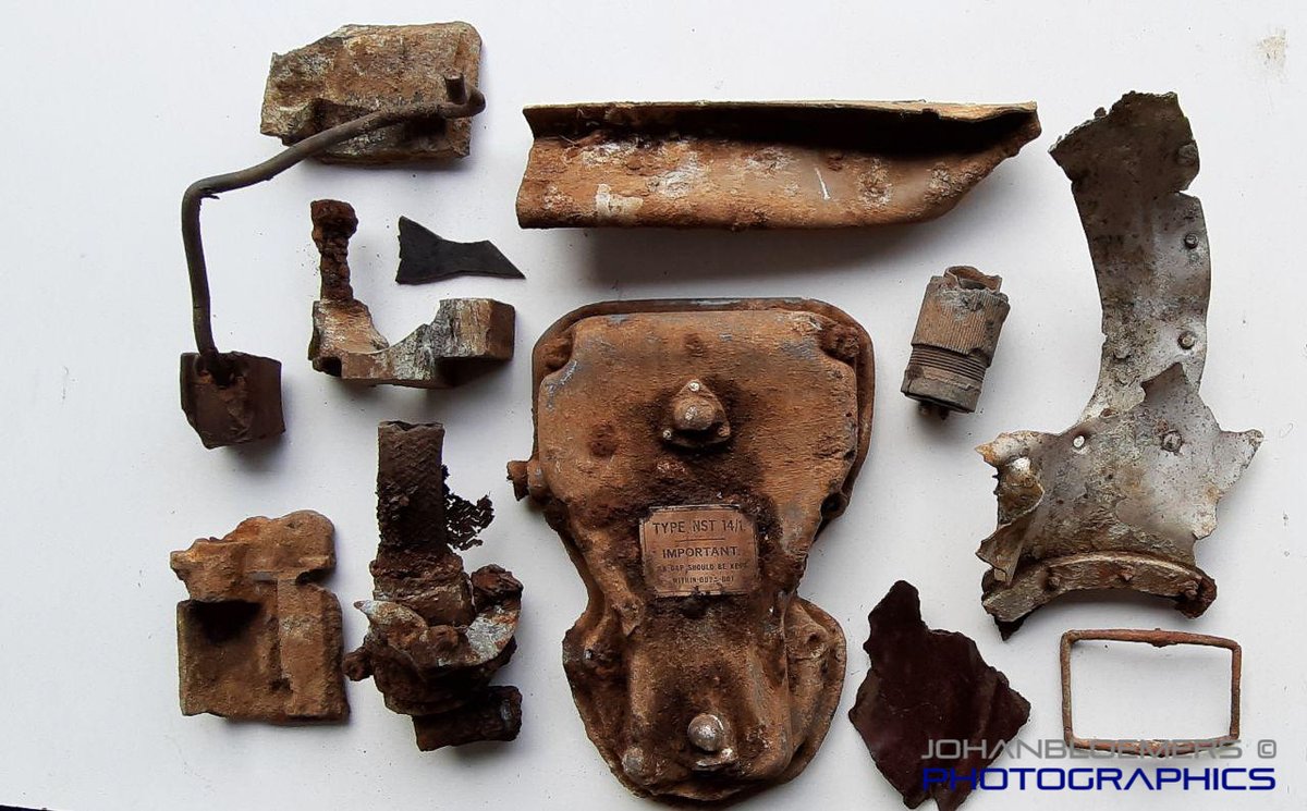 Prachtig <a href="/birgitopdelaak/">birgit op de laak</a>  #dodenherdenking  #Nederweert #Halifax #NA260 kwam ter sprake! (Foto) Johan Bloemers. 
"en recent werd na lang en grondig onderzoek de lokatie vastgesteld van een neergestort vliegtuig niet in #Asten Maar in #Nederweert 
weertdegekste.nl/2020/05/dodenh…