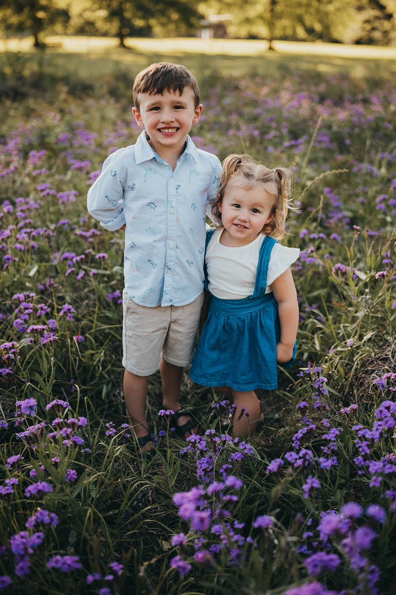 TaylorDearth's tweet photo. I’ve shown these off to everyone at work. I’m so obsessed 🥺😍

Photo credz: @CaitlenLauren https://t.co/X3W5w9EKmF